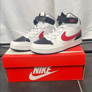 Nike Kids Court Borough Mid 2 Sneakers - White, Black, Red NIB never worn size 2